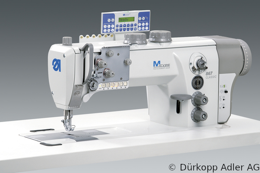 867-190322-M Одноигольная машина челночного стежка с плоской платформой. Нижний, игольный транспортеры и верхний альтернирующий транспортер лапка  Встроенный привод M-TYPE (0867 990203 024)
