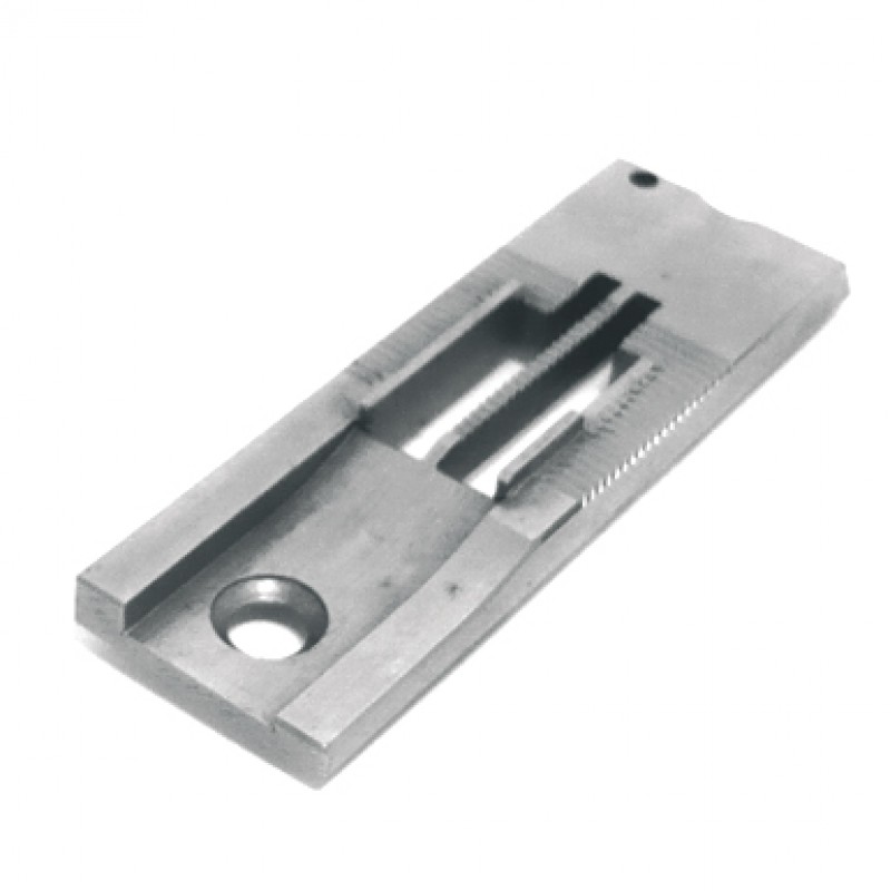 21014-2 Needle Plate — Undercut Needle Plate with Extra Guide * Gauge Set for Brassiere Curved Underwire Support *