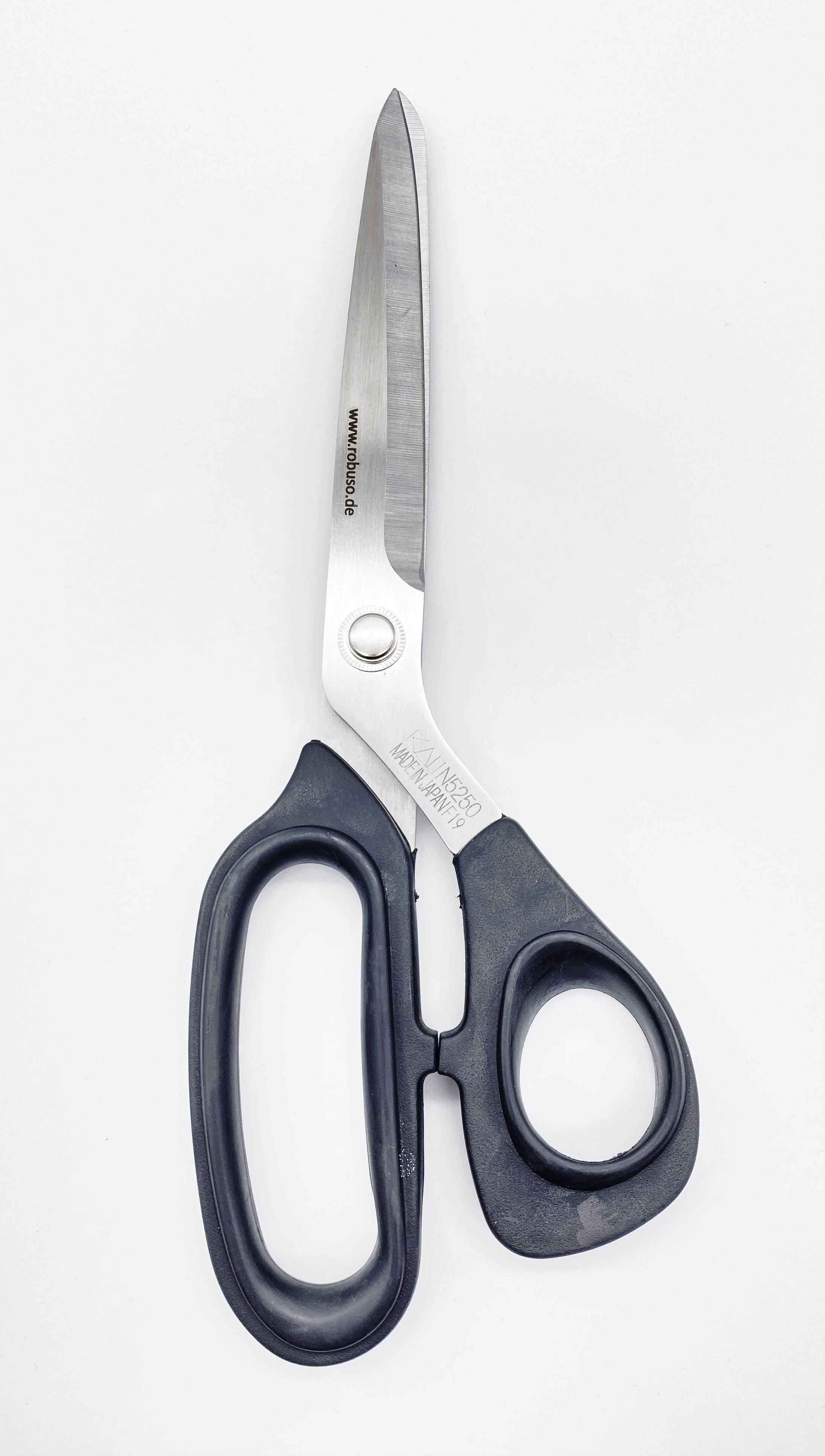 Ножницы портновские KAI 2224/R/9.5"