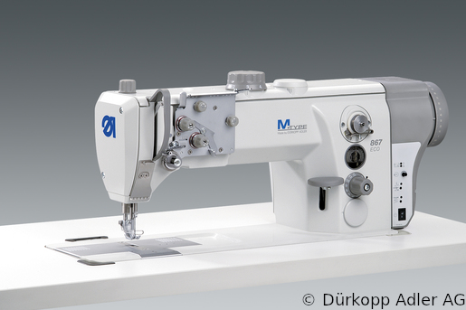 867-190040-M Одноигольная швейная машина  челночного стежка с плоской платформой. Нижний и игольный транспортеры, верхний альтернирующий транспортер лапка. С прямым встроенным приводом. M-TYPE (0867 990202 005)